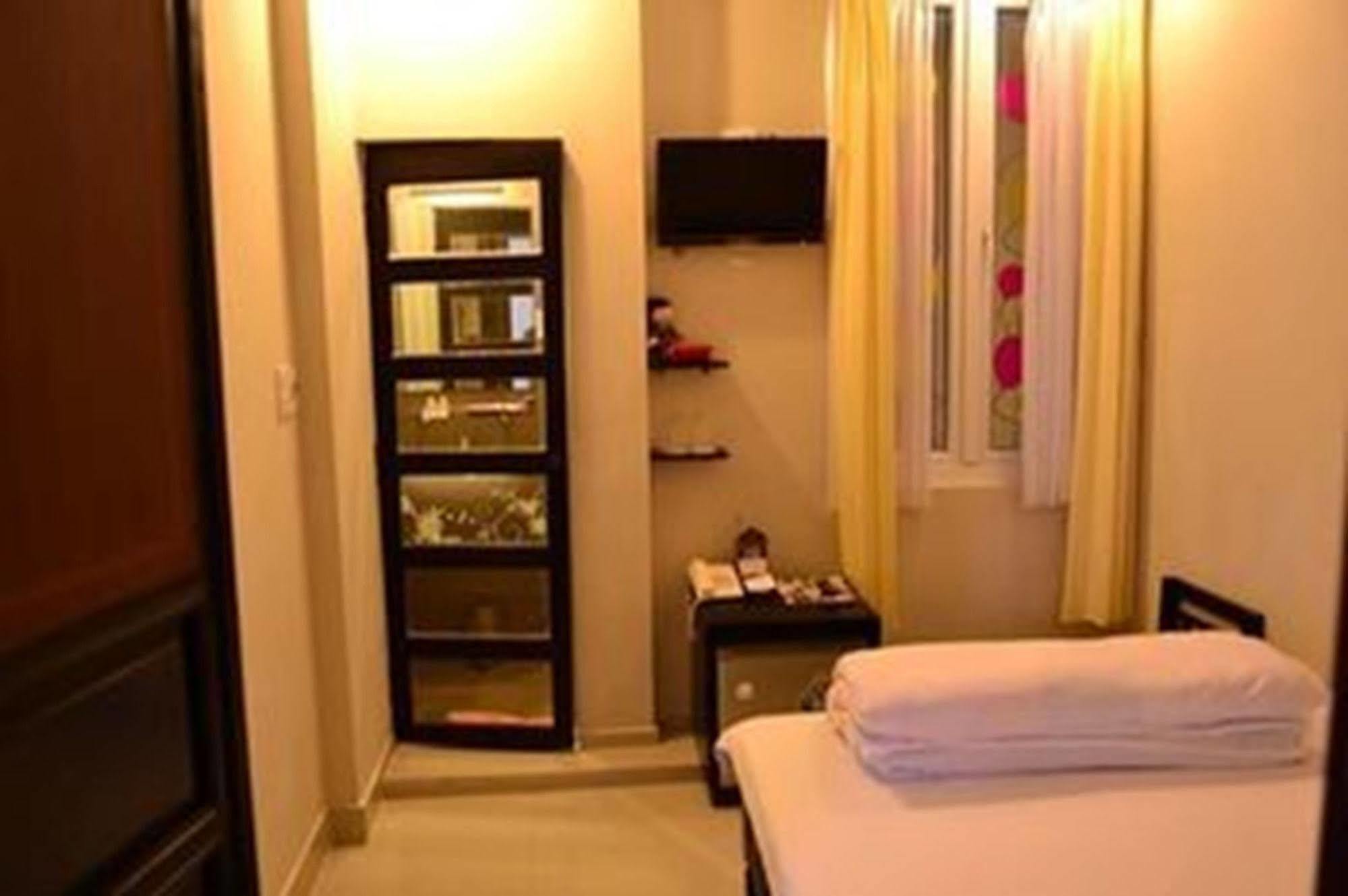 Hue Nino Hotel Extérieur photo